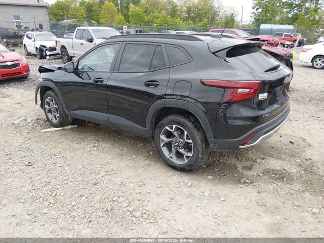 2025 CHEVROLET TRAX FWD LT 3