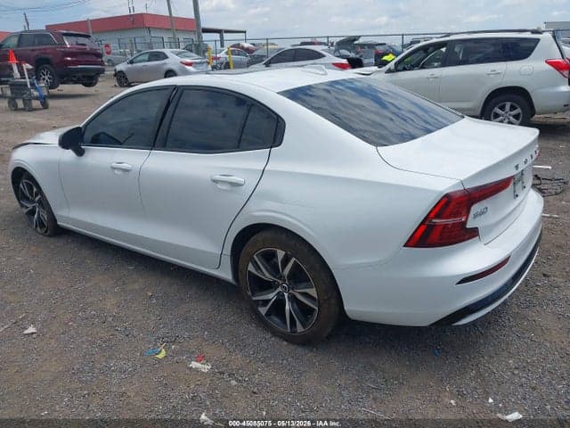 2024 VOLVO S60 B5 CORE DARK THEME 3