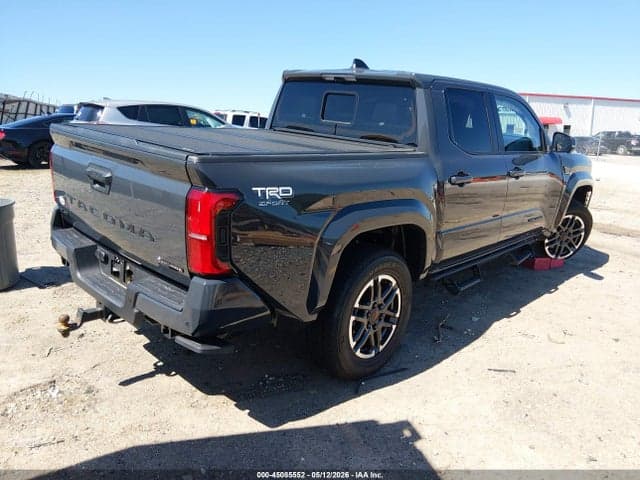 2026 TOYOTA TACOMA HYBRID TRD SPORT 4