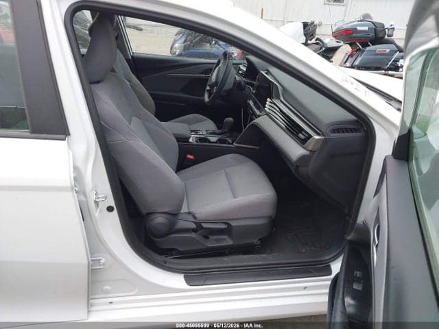2025 TOYOTA CAMRY LE 5