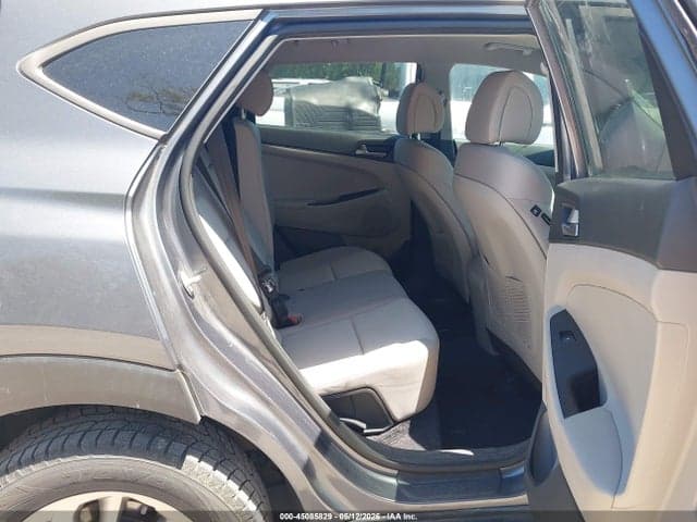 2018 HYUNDAI TUCSON SEL 8
