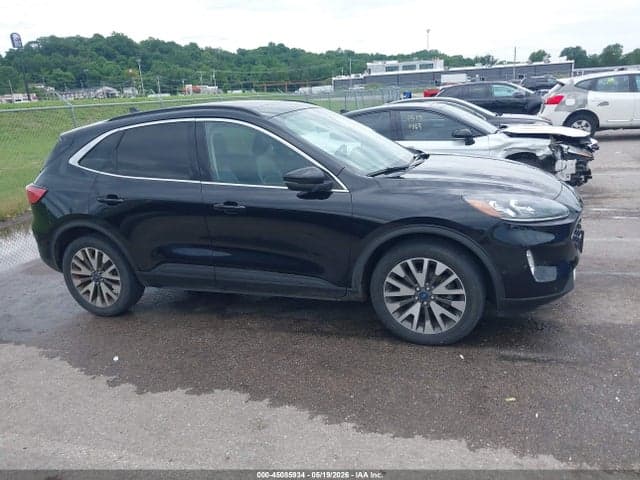 2020 FORD ESCAPE TITANIUM 13