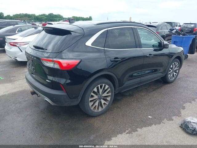2020 FORD ESCAPE TITANIUM 4