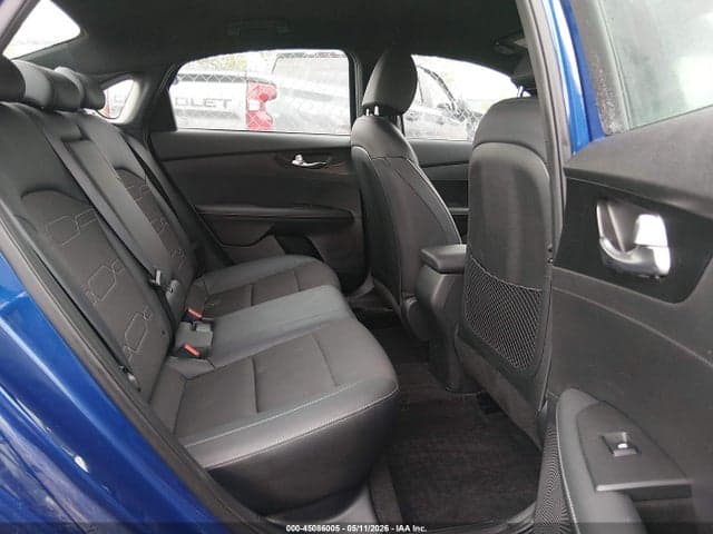 2024 KIA FORTE GT-LINE 8