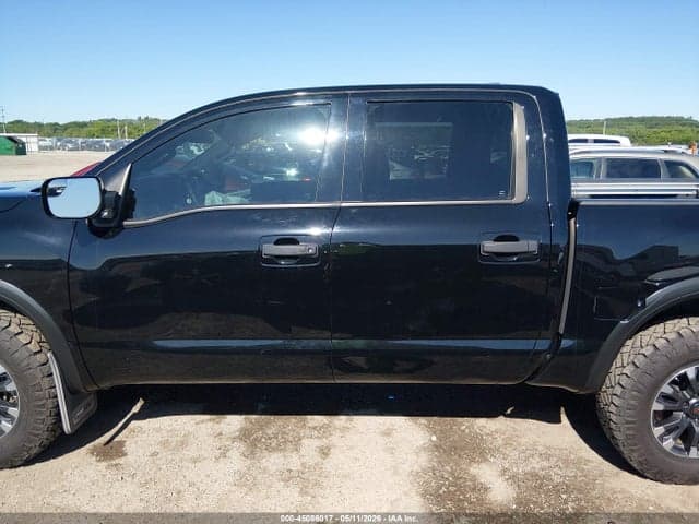 2022 NISSAN TITAN PRO-4X 4X4 14