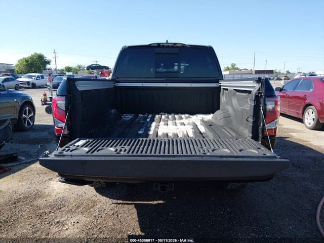 2022 NISSAN TITAN PRO-4X 4X4 16