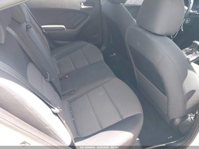 2018 KIA FORTE LX 8