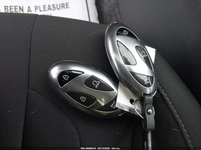 2024 HYUNDAI ELANTRA SEL 11