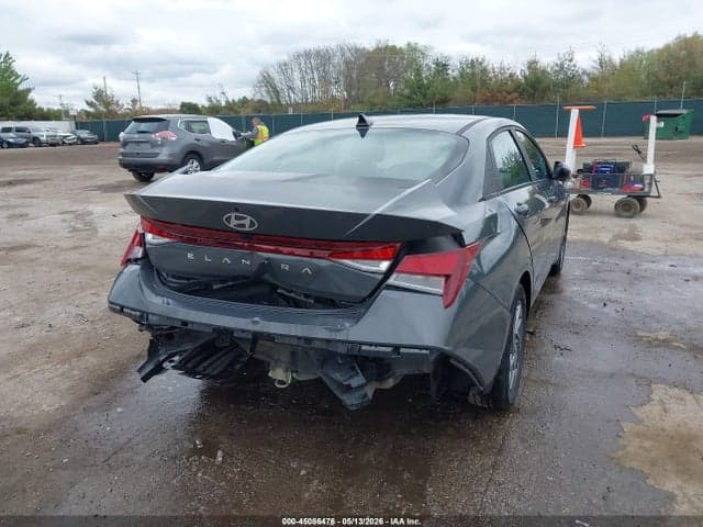 2024 HYUNDAI ELANTRA SEL 6