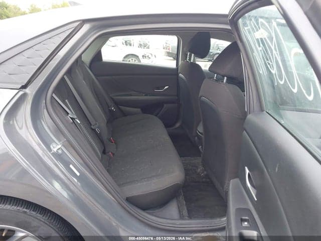 2024 HYUNDAI ELANTRA SEL 8
