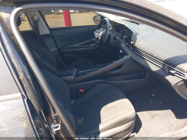2021 HYUNDAI ELANTRA SEL 5