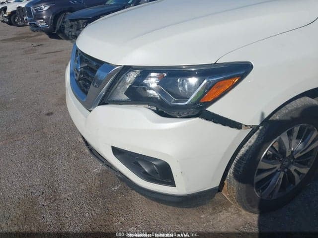 2018 NISSAN PATHFINDER SV 6