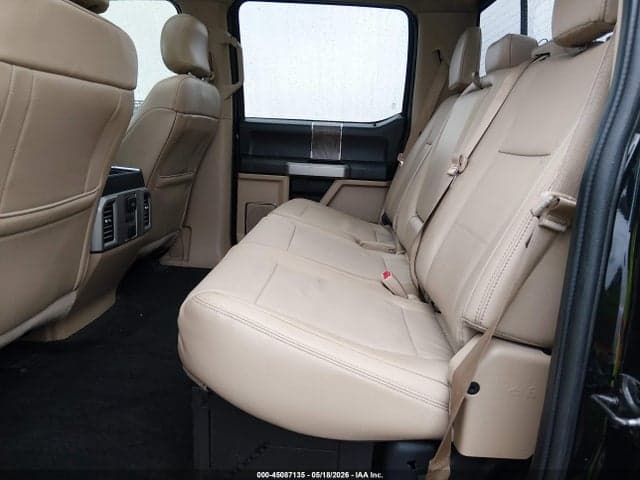 2017 FORD F-350 LARIAT 7