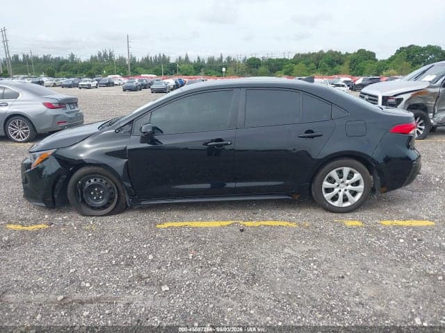 2025 TOYOTA COROLLA LE 14