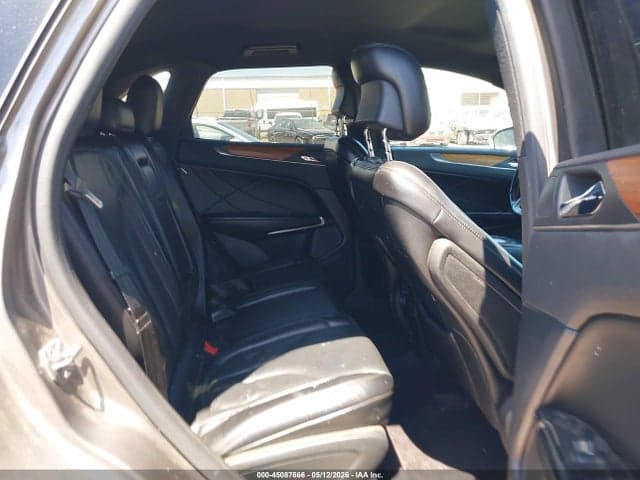 2017 LINCOLN MKC SELECT 8