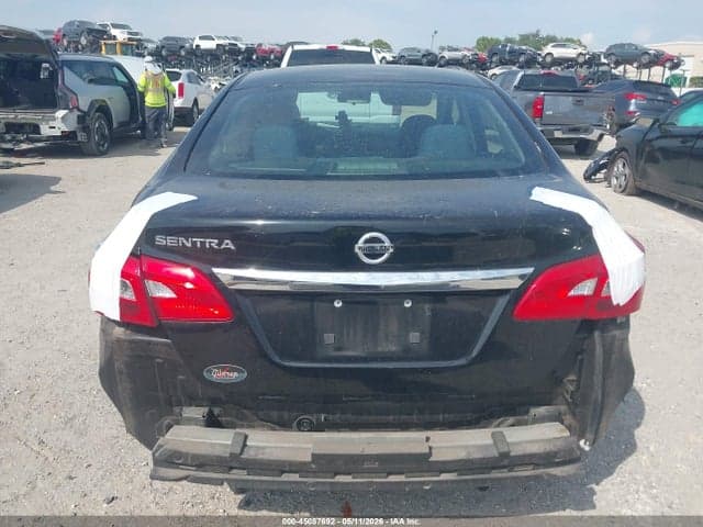 2019 NISSAN SENTRA S 17