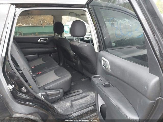 2018 NISSAN PATHFINDER S 8
