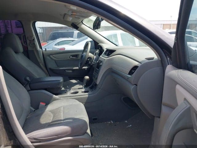 2017 CHEVROLET TRAVERSE LS 5