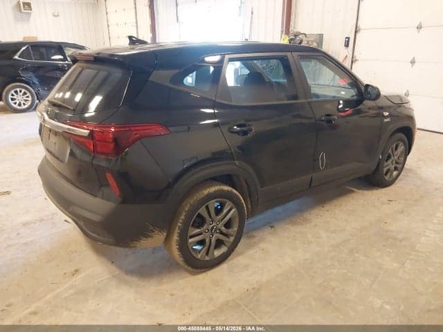 2021 KIA SELTOS LX 4