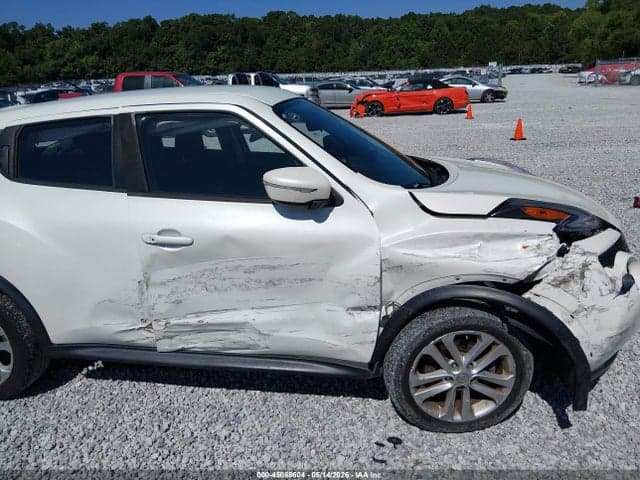 2017 NISSAN JUKE S 6