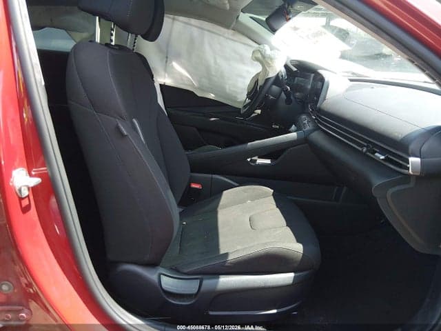 2023 HYUNDAI ELANTRA SEL 5