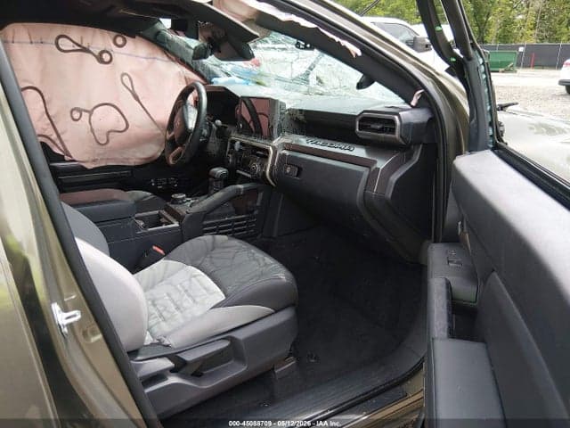 2025 TOYOTA TACOMA TRD SPORT 5