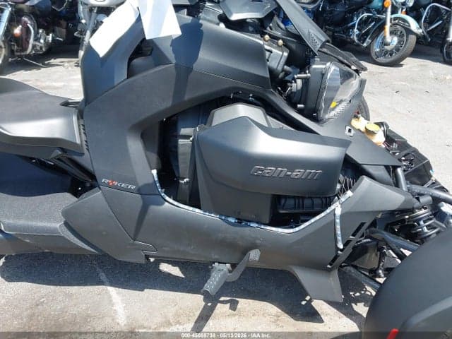 2025 CAN-AM RYKER 8