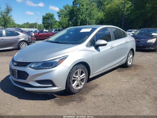 2017 CHEVROLET CRUZE LT AUTO 2