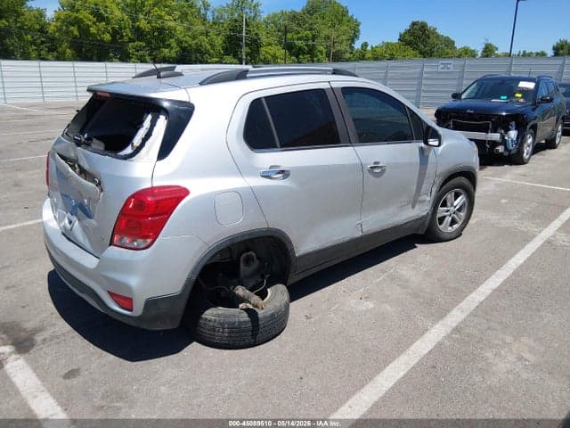 2019 CHEVROLET TRAX LT 4