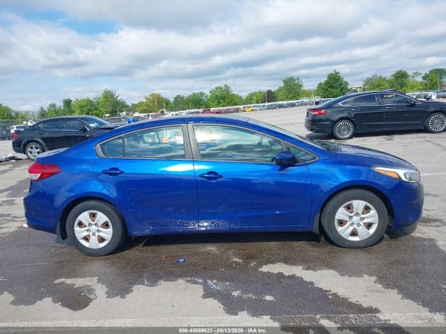 2017 KIA FORTE LX 13