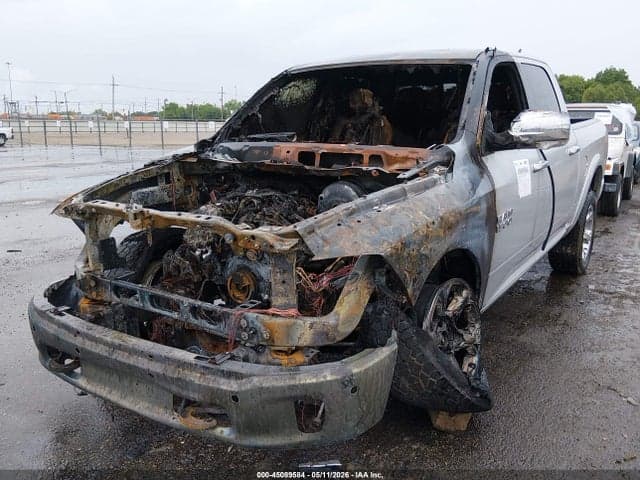 2018 RAM 1500 LARAMIE 4X4 5'7 BOX 2