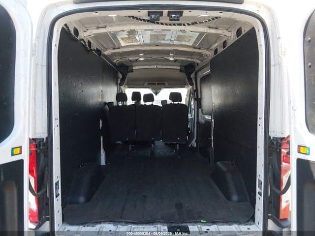 2019 FORD TRANSIT-150 8
