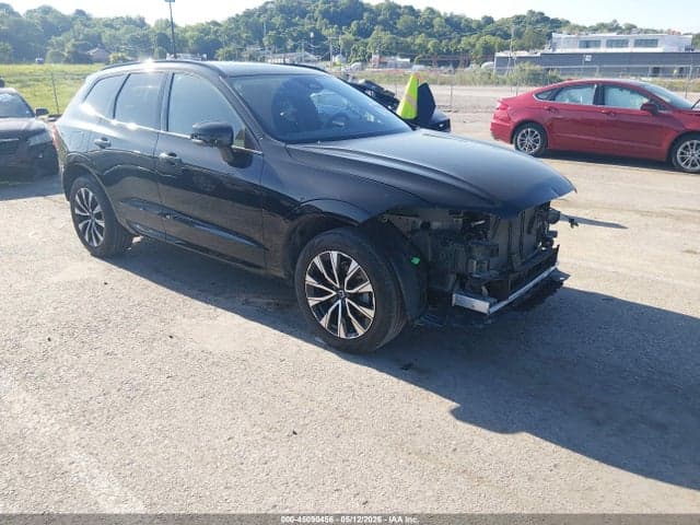 2024 VOLVO XC60 B5 PLUS DARK THEME - 1
