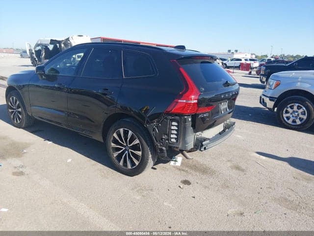 2024 VOLVO XC60 B5 PLUS DARK THEME 3