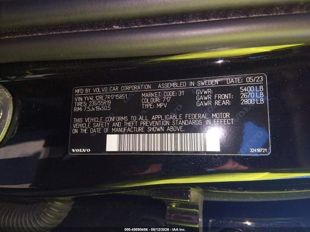 2024 VOLVO XC60 B5 PLUS DARK THEME 9