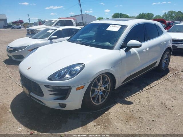 2015 PORSCHE MACAN S 2