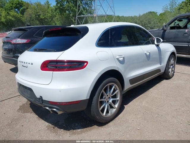2015 PORSCHE MACAN S 4