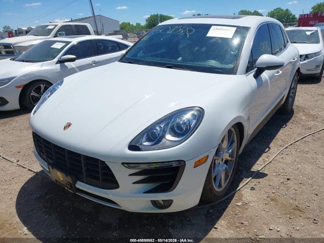 2015 PORSCHE MACAN S 6