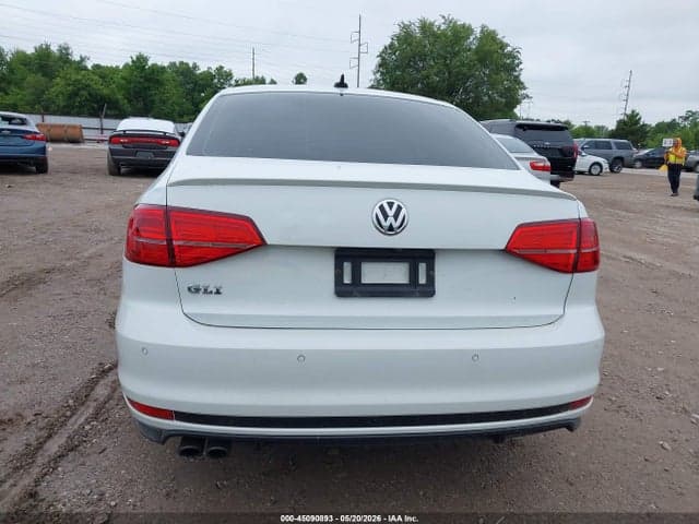 2017 VOLKSWAGEN JETTA GLI 16