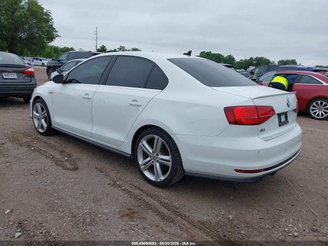 2017 VOLKSWAGEN JETTA GLI 3