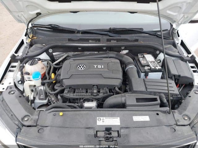 2017 VOLKSWAGEN JETTA GLI 10