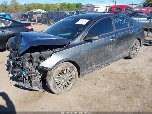 2024 KIA FORTE GT-LINE 2