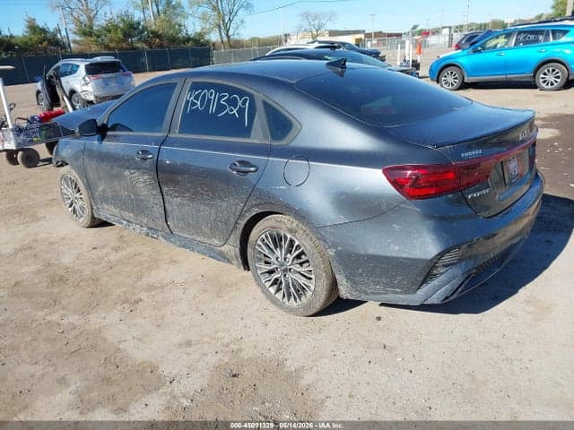 2024 KIA FORTE GT-LINE 3