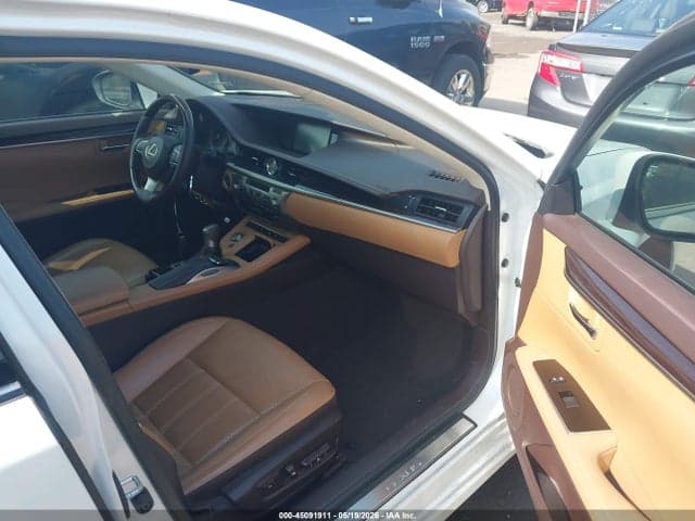 2017 LEXUS ES 350 5