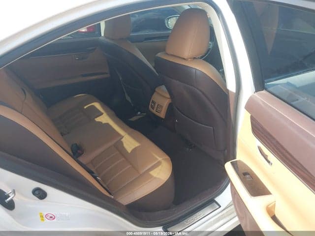 2017 LEXUS ES 350 8