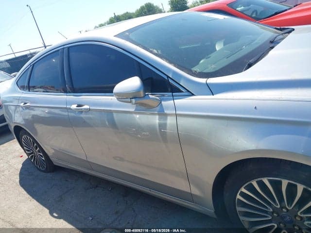 2017 FORD FUSION SE 13