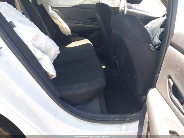 2025 HYUNDAI ELANTRA SEL SPORT 8
