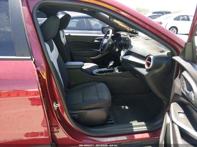 2024 CHEVROLET TRAX FWD 1RS 5