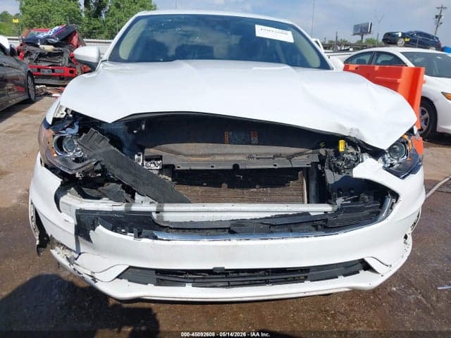 2019 FORD FUSION SE 12