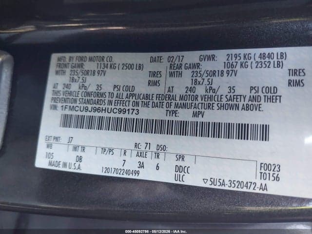 2017 FORD ESCAPE TITANIUM 9